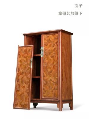 傳統(tǒng)的古典紅木 用最少的資源來實現(xiàn)最快的家具產(chǎn)品發(fā)布